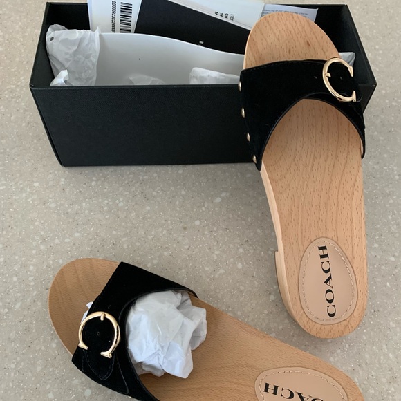 Coach women’s slides - Picture 2 of 4